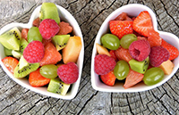 eating fresh fruits in pregnancy