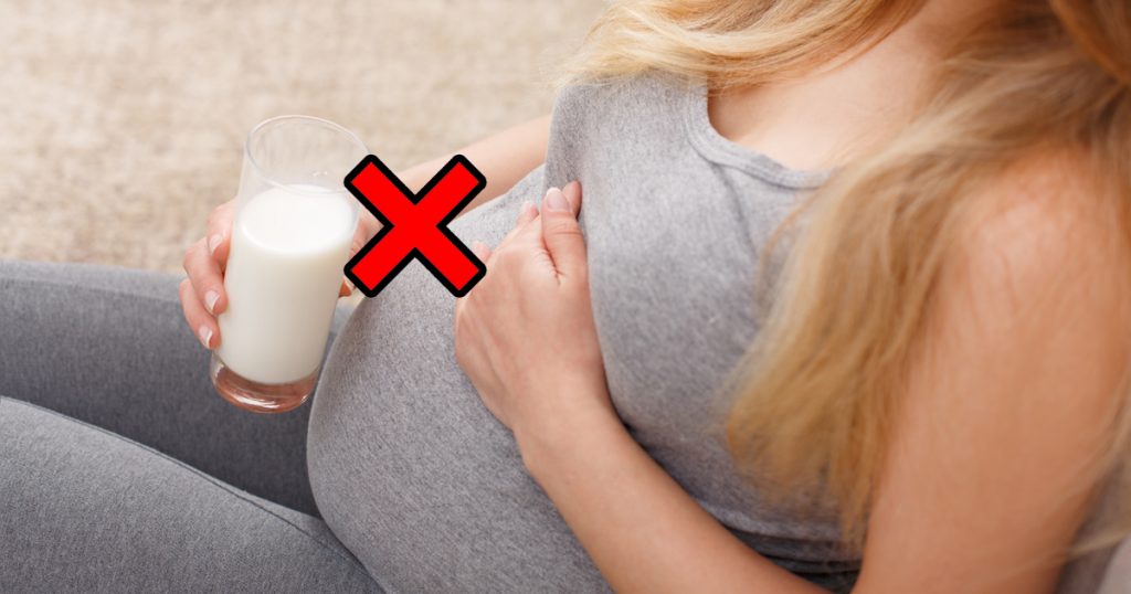 6 Beverages/Drinks To Avoid During Pregnancy