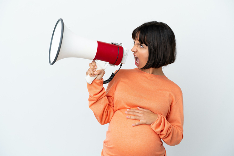 pregnancy voice change