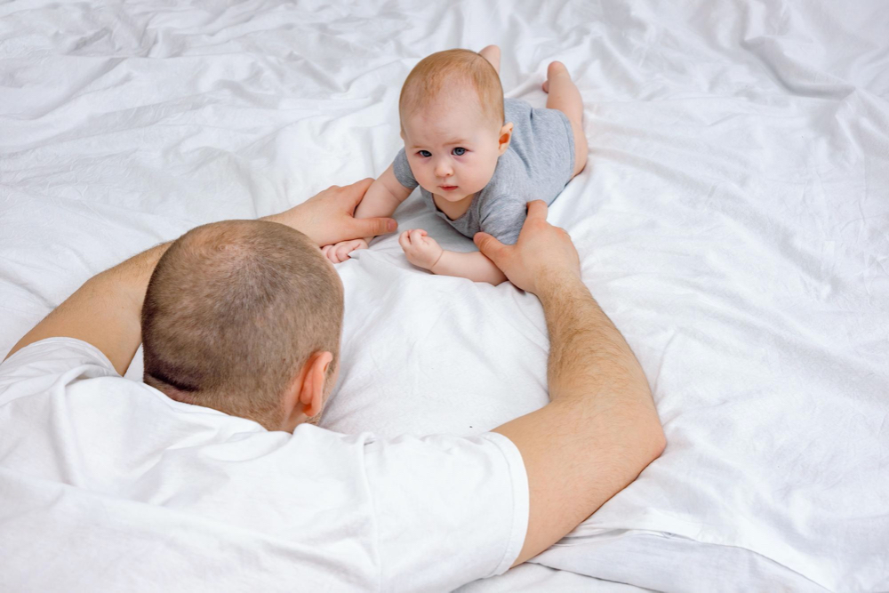 baby tummy time play